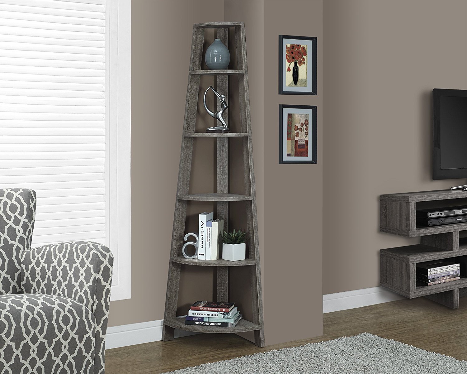 Bookshelf Ideas for Small Spaces and Apartments