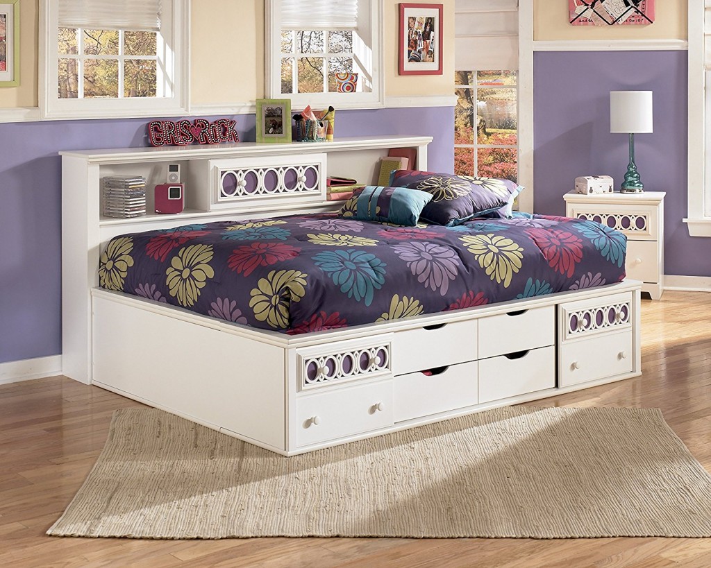 Twin Day Bed Bookcase with Drawer white in color